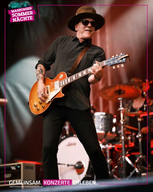 Tolle Erinnerungen haben wir an den rockigen Abend mit Kiefer Sutherland bei unseren Sommernächten im letzten Jahr 🎸🤩! Wer von Euch war dabei?

(📷: Dieter Keiner / @germanlightcollector)