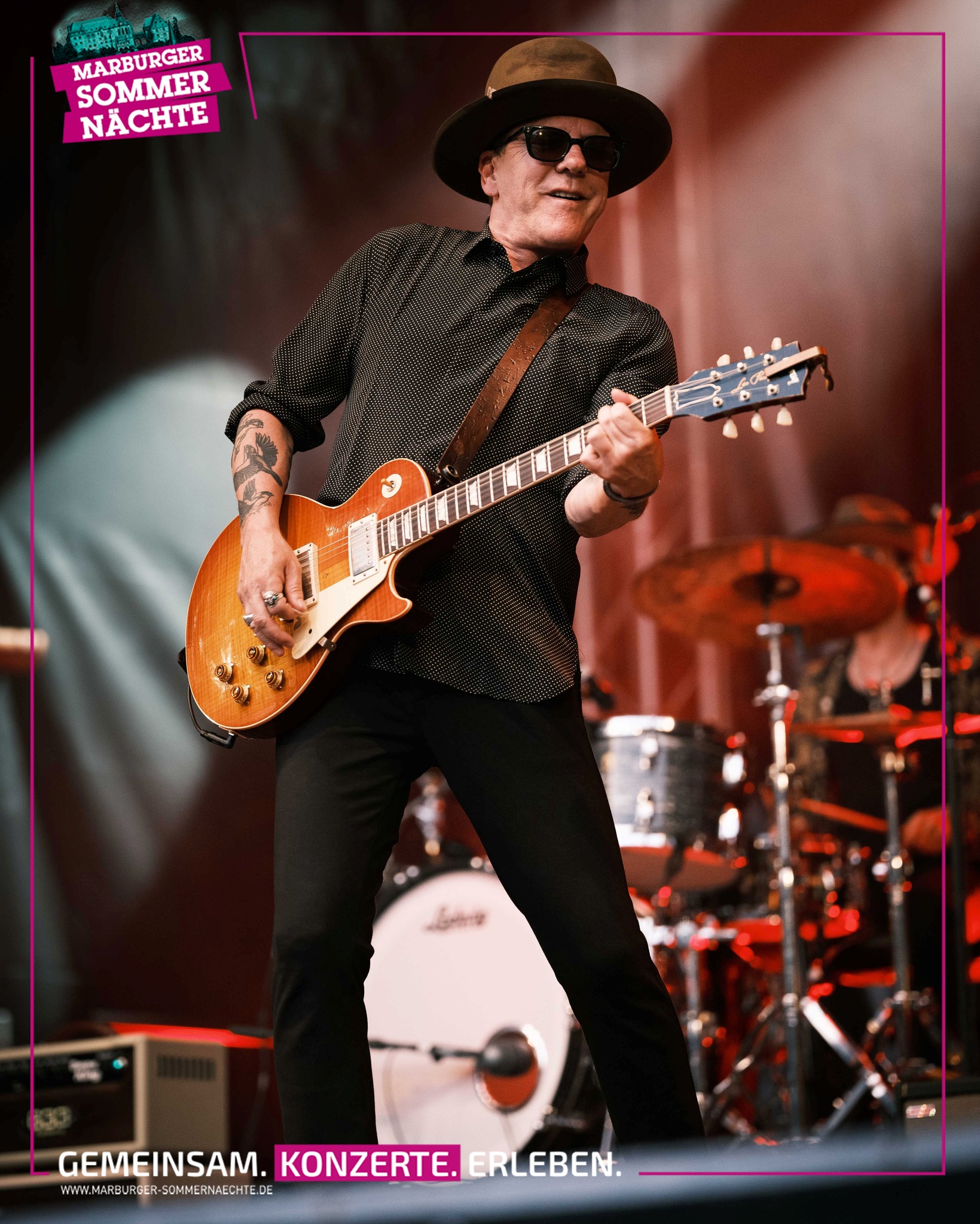 Tolle Erinnerungen haben wir an den rockigen Abend mit Kiefer Sutherland bei unseren Sommernächten im letzten Jahr 🎸🤩! Wer von Euch war dabei?

(📷: Dieter Keiner / @germanlightcollector)